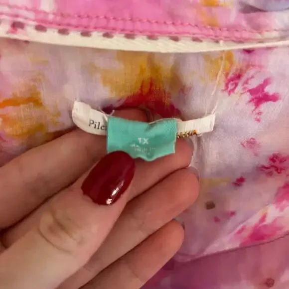 Pilcro and the Letterpress 'The Cate’ Classic Tie-Dye Button Down Shirt size 1x - Picture 4 of 6